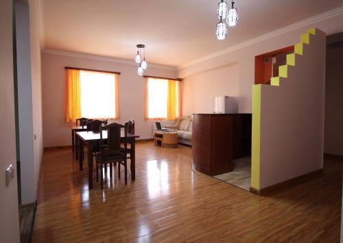 Karin's B&B - image 7