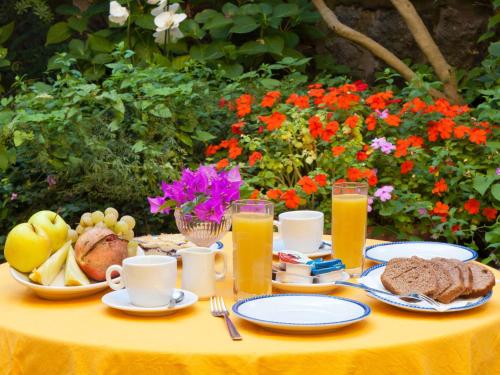 Hotel Cleopatra - image 6