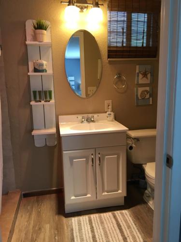 The Guesthouse Ocean View Cottages – Cannon Beach, OR