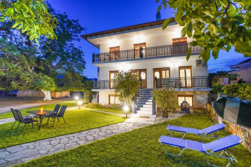  Villa Karydies in Limenas
