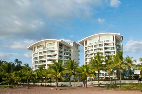 Diamante del Sol Ocean front, Jaco Paradise CR photo 3