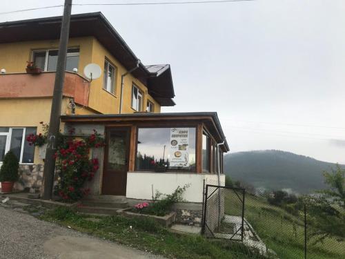 Guest House Chala - image 3