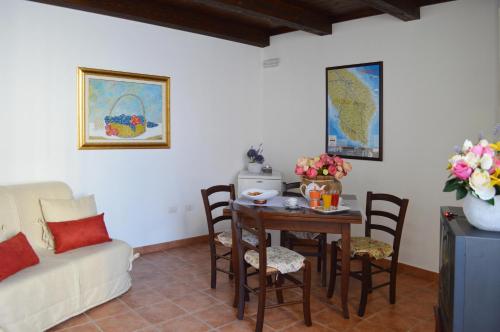APPARTAMENTO NEL CENTRO DI CASAMASSELLA - OTRANTO