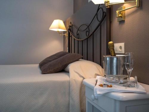 1 queen bed