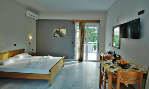Athena Hotel - image 10