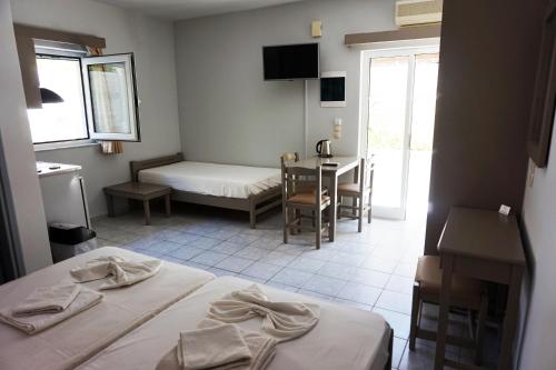 Niriis Hotel - image 11