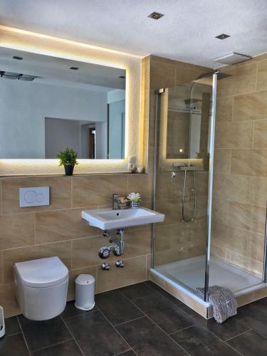 Apartment room in Golden GaPa Central Large Family Apartment 24
