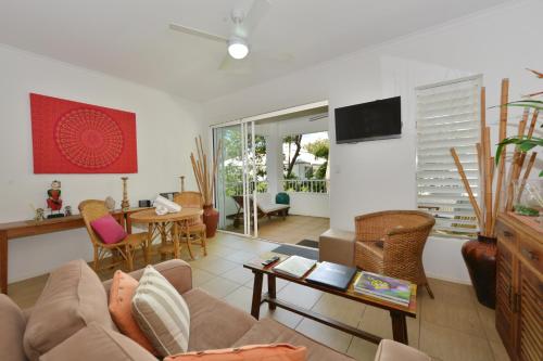 Apartment with Balcony image 9