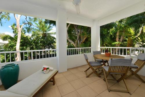 Apartment with Balcony image 8