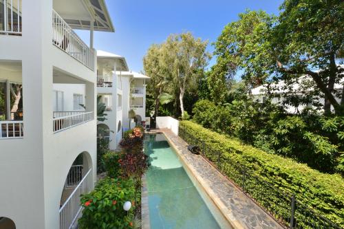 Apartment with Balcony image 6