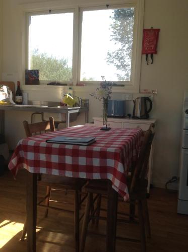 Amazing Views Pet Friendly Bed and Breakfast in Yass