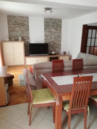 Apartman Maja & Marin in Biograd na Moru