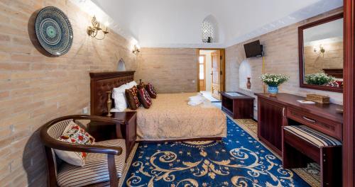 Orient Star Khiva Hotel- Madrasah Muhammad Aminkhan 1855 in 希瓦