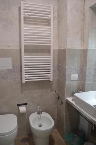 Petros Room Camere - image 6