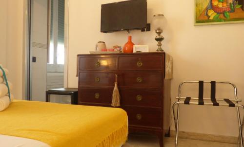 Conte di Morelia – Salerno, UT