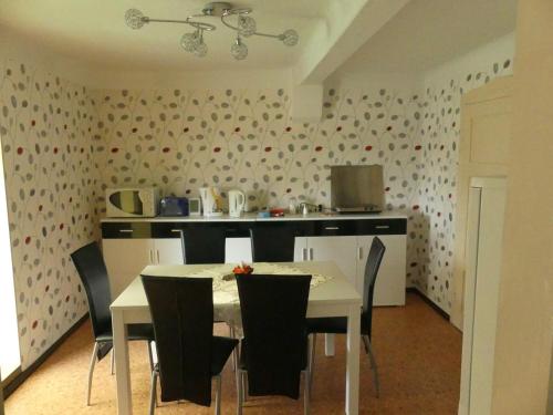 B&B Coswig - Ferienwohnung Schweizer - Bed and Breakfast Coswig