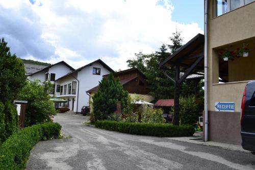 Pensiunea Indra - image 14