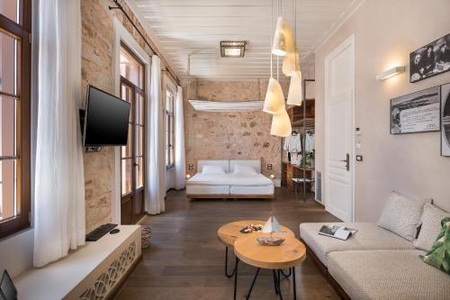 Ambassadors Residence Boutique Hotel - image 14