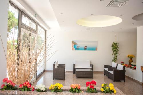 Hotel Cristalda - image 8