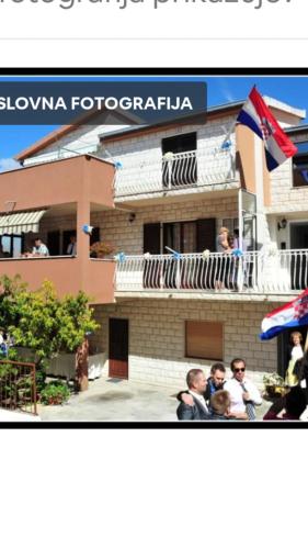  Milla one, Pension in Split