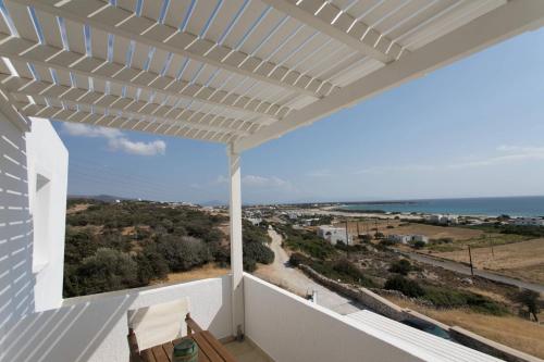 Phoenicia Naxos - main image