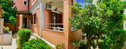  Ionian Breeze Apartments in Kavos
