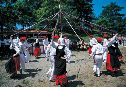 Zikoinaren Txokoa ( El Txoko de la cigüeña )