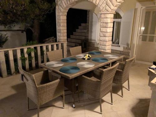 Apartments by the sea Cove Prapratna - Prapatna (Hvar) - 15804 - image 4