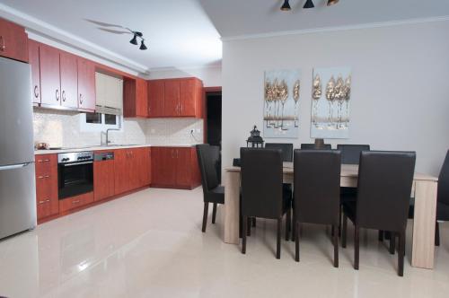 A perfect summer destination next to the sea in Mikrá Mandínia