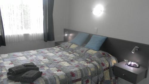 Beachside Sunnyvale Motel Beachside Sunnyvale Motel is a popular choice amongst travelers in Picton, whether exploring or just passing through. The property has everything you need for a comfortable stay. Facilities like Wi-Fi