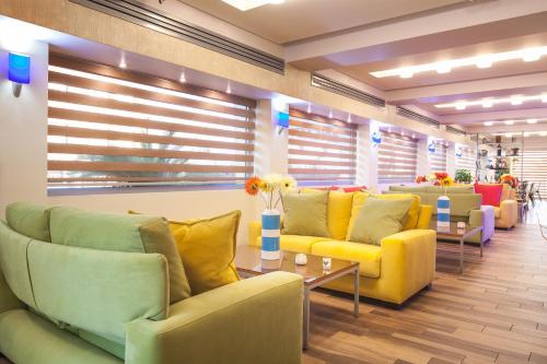 Tropical Hotel Seafront Boutique - image 10
