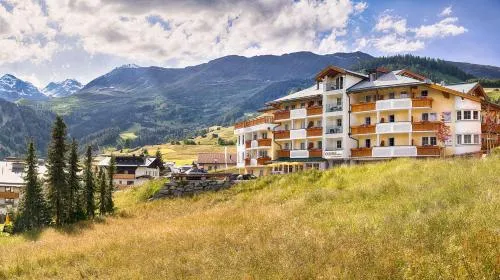 Hotel Castel - pure Lebensfreude in Serfaus, Österreich