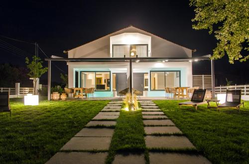 Thea Suites - image 9