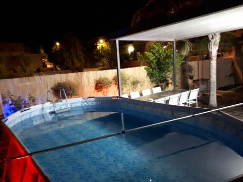 Exterior view, Sweet Home in Leva'ot