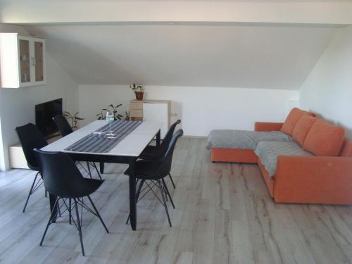  Lana Apartment, Ferienwohnung in Šibenik