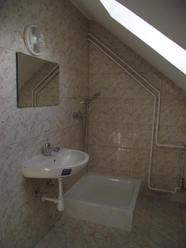 MS Hotel Sportszálló - image 6