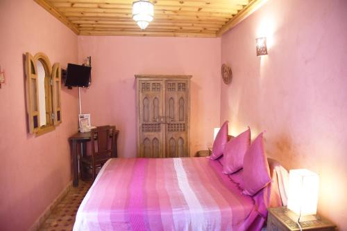 Riad Dar Zouhour Riad Dar Zouhour is perfectly located for both business and leisure guests in Rabat. Offering a variety of facilities and services, the hotel provides all you need for a good nights sleep. 24-hour fr