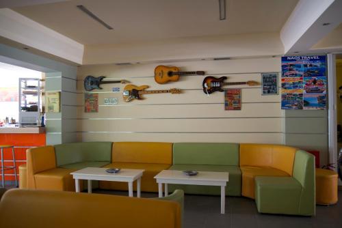 Anthonys Complex - image 2