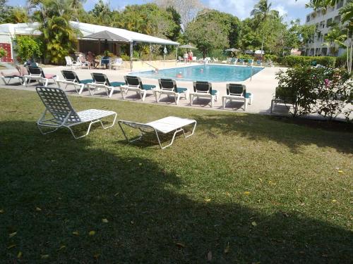 Restaurant, Condominium 220 in Saint James