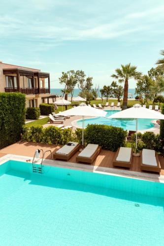 Mediterranean Village Hotel & Spa - image 8