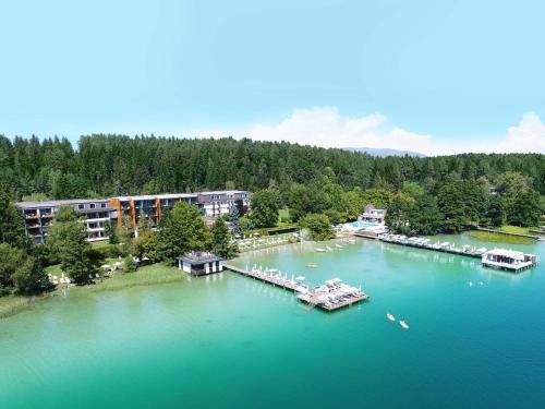 Amerika-Holzer Hotel & Resort - Sankt Kanzian
