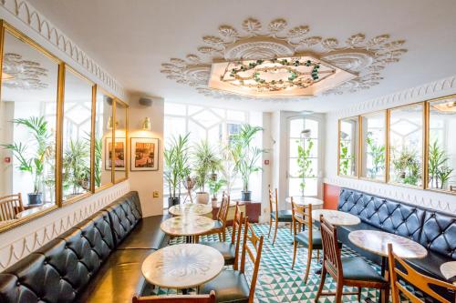 Hôtel du Temps Paris, París
