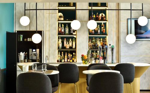 ibis Styles Dijon Central - image 5