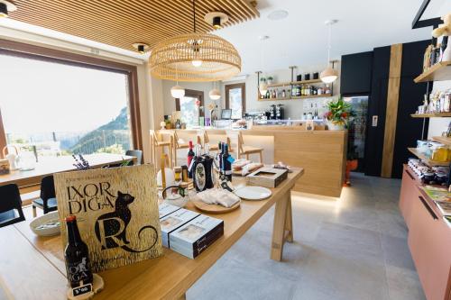 ห้องอาหาร, La Posada de Silvan in พีรินีโออราโกเนส