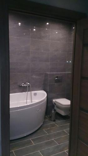 Aquamarine Apartment - image 6