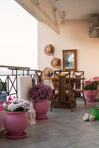  Destinesia Luxury Apt with Balcony,2min from the sea, Unterkunft in Xylokastro