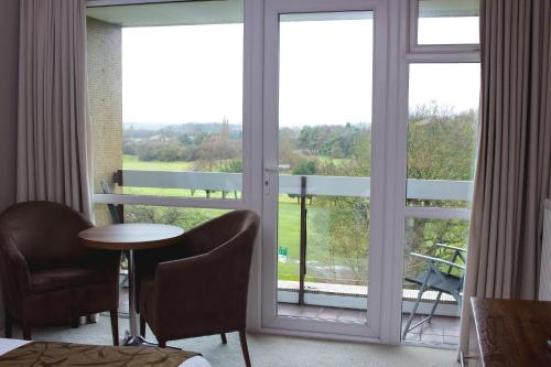 Humber Royal Hotel - image 6
