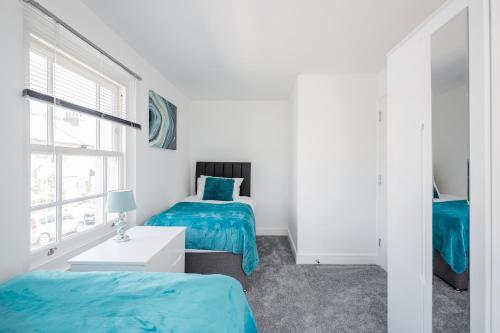 Elthorne Luxury Apartments - Uxbridge - image 13
