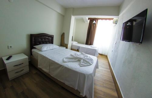 Atilla's Getaway Room Type - Twin Room