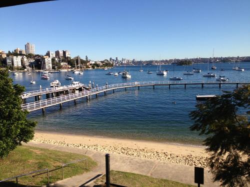 Double Bay Harbour-front apartment with stunning views in Double Bay
